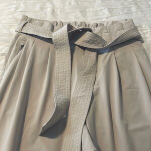 Light weight Athleta pant